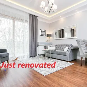 Executive 2-bedroom , Kraków Polska